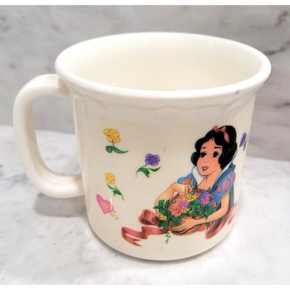 Vintage Disney Snow White & The Seven Dwarfs Mug 3" Collection - Picture 1 of 7